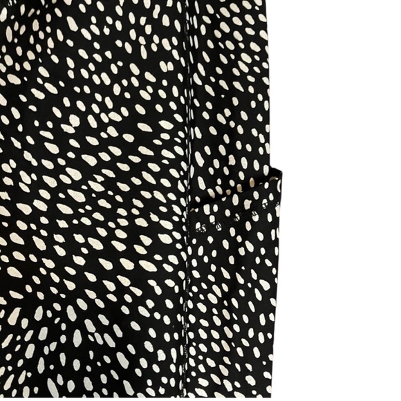 Torrid Active Wicking Crop Leggings Performance Core Reflective Dots NWT - Picture 9 of 10